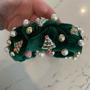 Mallory Ervin Living Fully Co Christmas Tree Headband in Evergreen